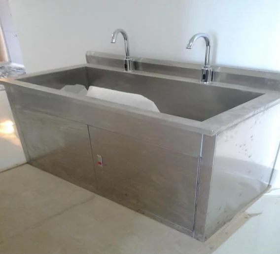Stainless steel OT scrub station fabricated by NSP